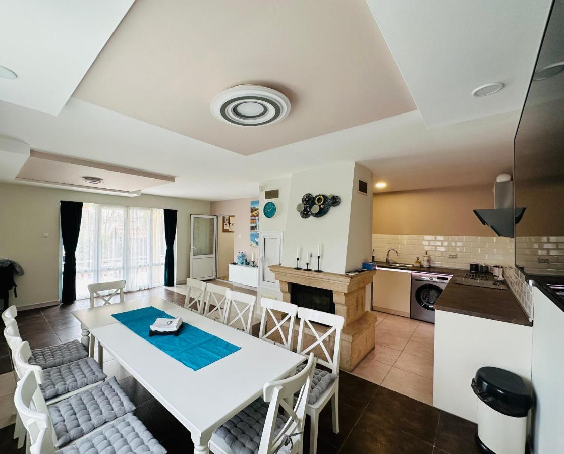 Villa Holiday Balchik Exterior foto